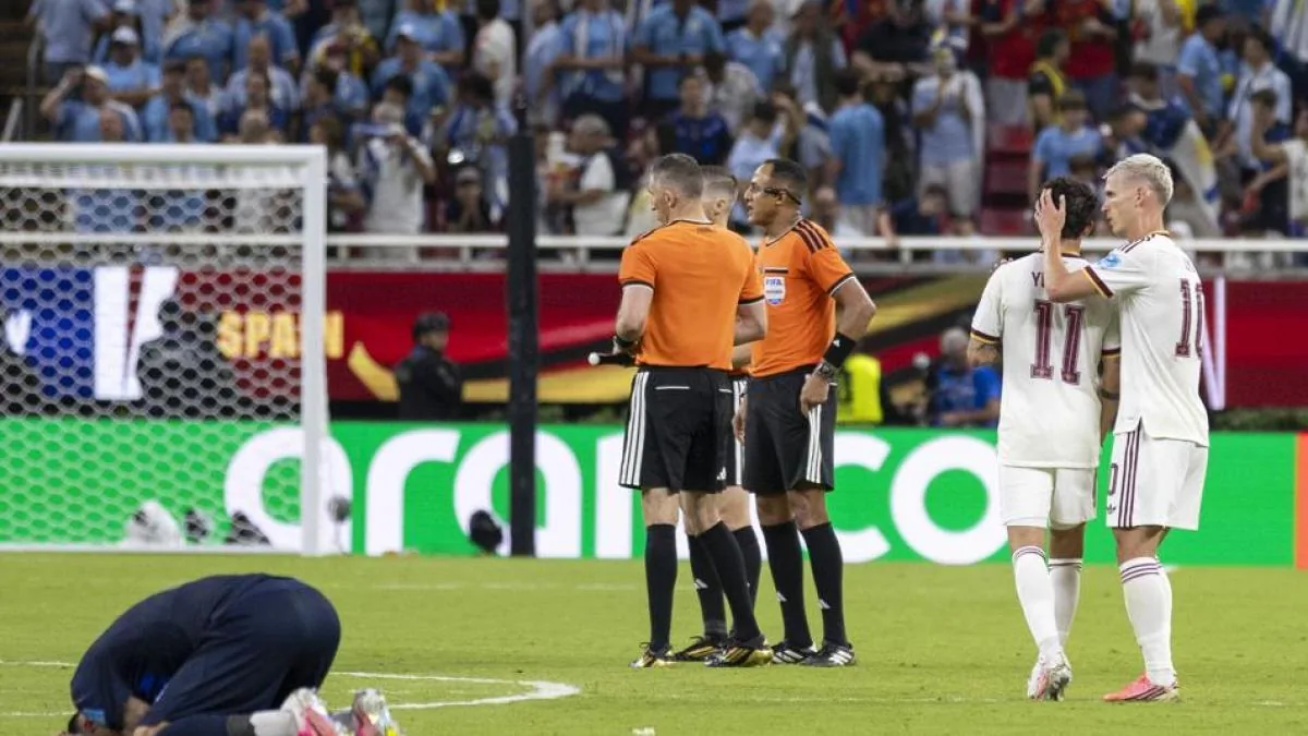 España afronta los dieciseisavos del Mundial con dudas en sus extremos