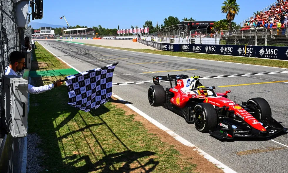 lewis hamilton ferrari f1