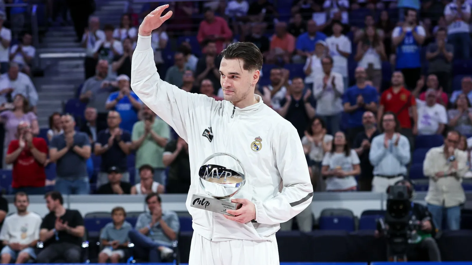 Hezonja deja el Real Madrid para un posible regreso a la NBA