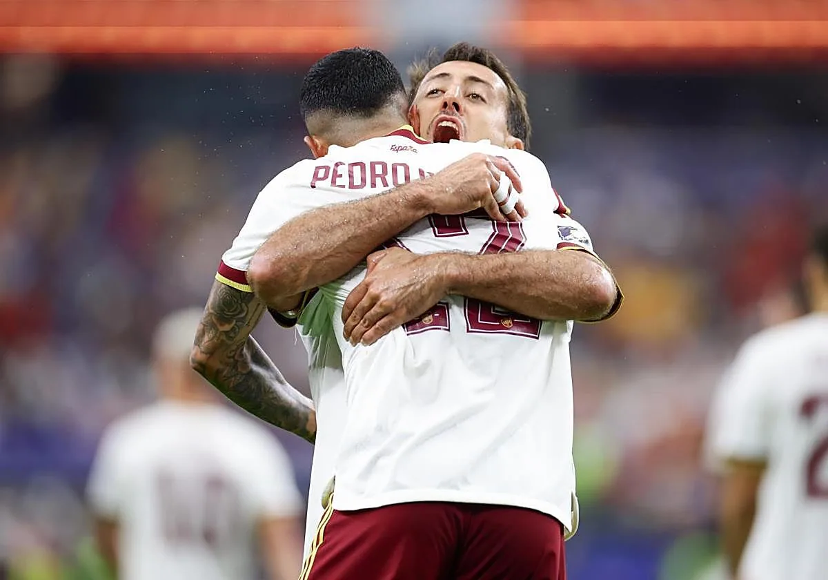 Oyarzabal iguala récords goleadores y España avanza a la final del Mundial