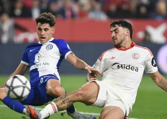 El Sevilla busca cerrar los fichajes de Fran González y Julio Díaz