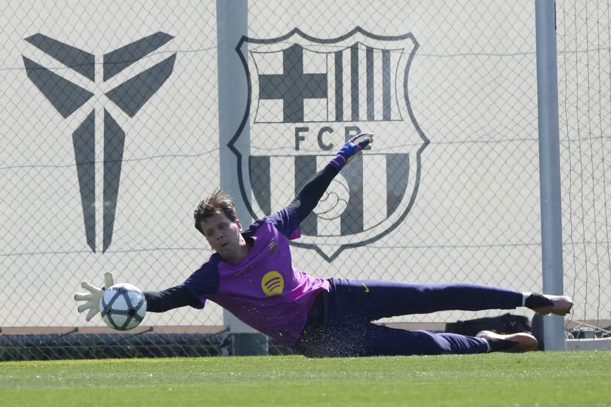 Szczesny confiesa que los años le empiezan a pasar factura