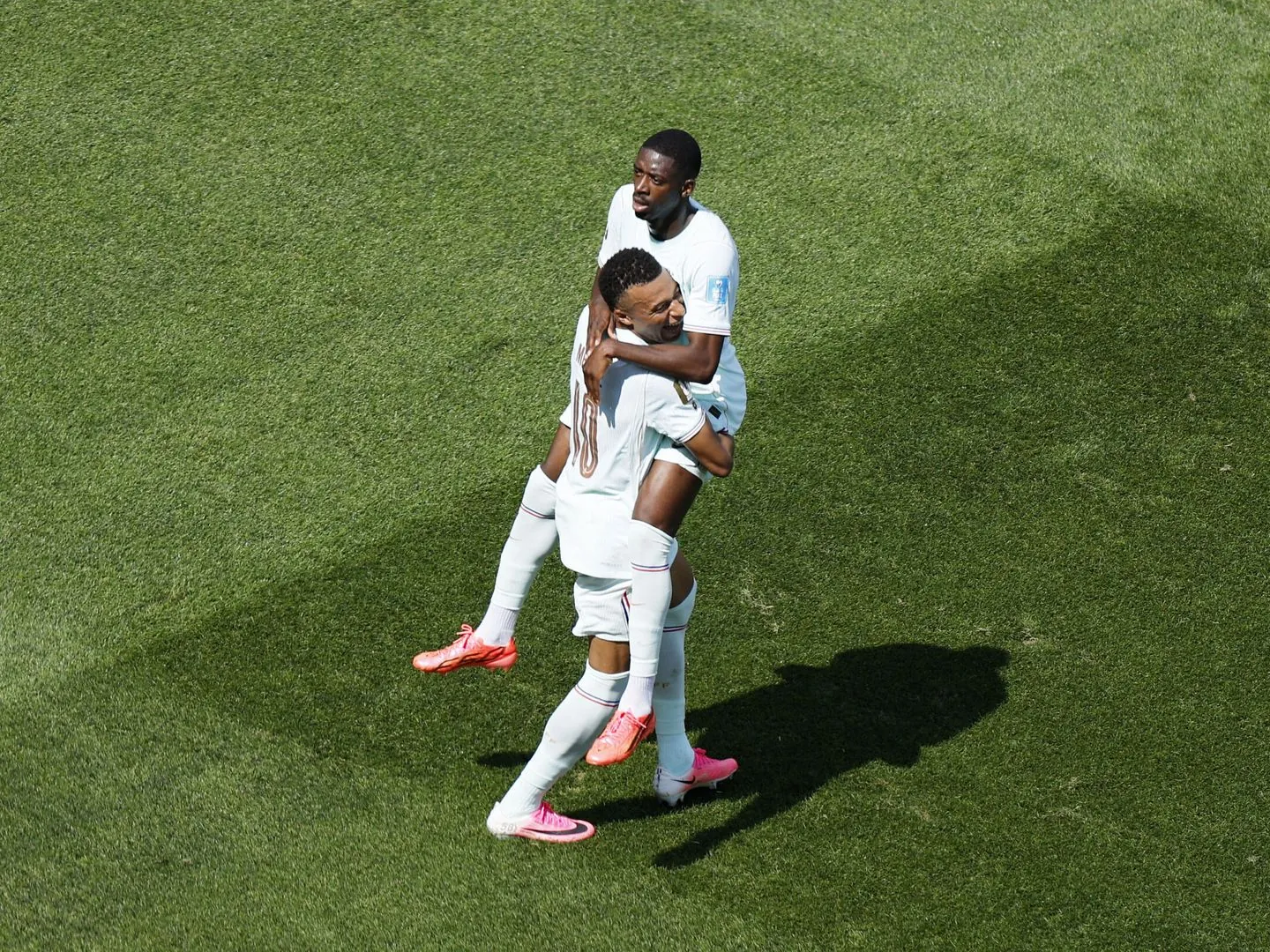 Foto: Mbappé y Dembélé están formando un tándem espectacular. (Reuters/Jeenah Moon)