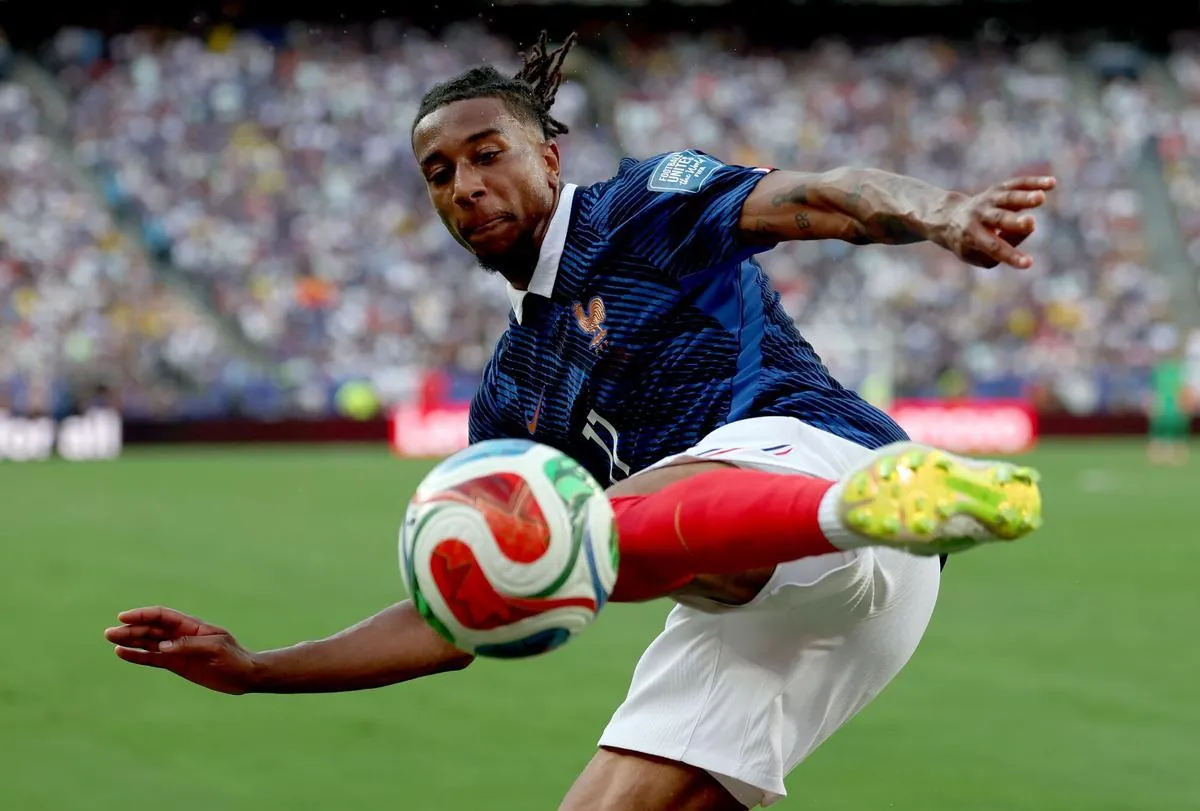 Olise, en el partido ante Suecia